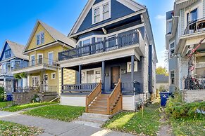 Charming Buffalo Apartment: 2 Mi to Downtown