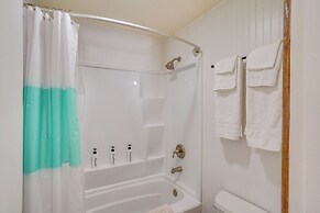 Brian Head Ski Condo - Walk to Giant Steps Lift!