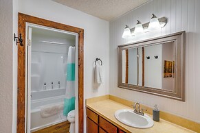 Brian Head Ski Condo - Walk to Giant Steps Lift!