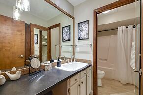 Large Home w/ Game Room, 4 Mi to Mississippi River