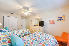 Lovely Naples Home w/ Lanai & Pool ~ 1 Mi to Beach