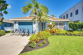 Lovely Naples Home w/ Lanai & Pool ~ 1 Mi to Beach