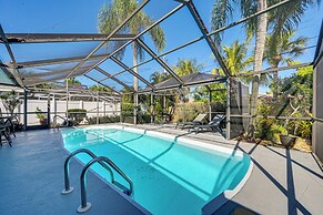 Lovely Naples Home w/ Lanai & Pool ~ 1 Mi to Beach