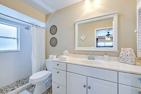 Lovely Naples Home w/ Lanai & Pool ~ 1 Mi to Beach