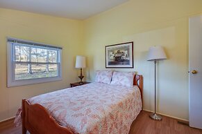 Cozy Huntingdon Escape: 19 Mi to Penn State Univ!