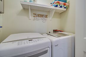 Gulfport Home w/ Fire Pit: Rv/trailer Parking