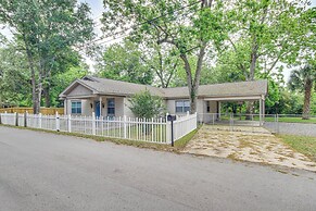 Gulfport Home w/ Fire Pit: Rv/trailer Parking