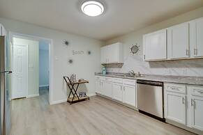 Gulfport Home w/ Fire Pit: Rv/trailer Parking