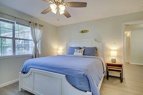 Gulfport Home w/ Fire Pit: Rv/trailer Parking