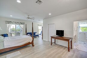 Waveland Vacation Rental - Walk to the Beach!