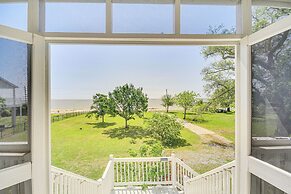 Waveland Vacation Rental - Walk to the Beach!