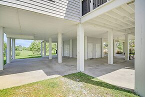 Waveland Vacation Rental - Walk to the Beach!