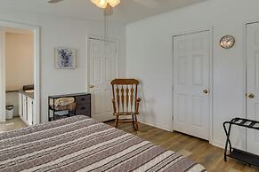 Prosperity Vacation Rental ~ 1 Mi to Lake Murray!