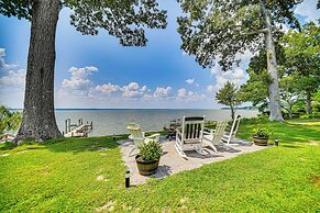 Waterfront Gloucester Cottage w/ Private Boat Dock