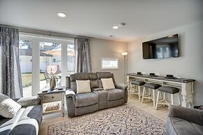 Waterfront Gloucester Cottage w/ Private Boat Dock