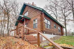 Pet-friendly Garrison Retreat w/ Gas Fireplace!