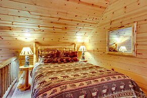 Pet-friendly Garrison Retreat w/ Gas Fireplace!