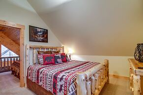 Pet-friendly Garrison Retreat w/ Gas Fireplace!