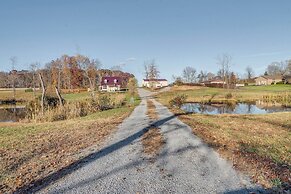 Peaceful Russell Springs Home w/ Fire Pit & Pond!