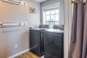 Peaceful Russell Springs Home w/ Fire Pit & Pond!