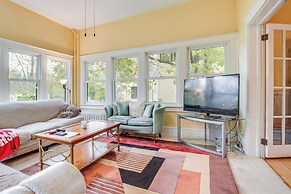 Eau Claire Retreat: Close to Chippewa Riverfront!