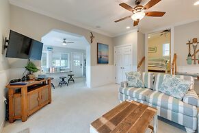 Waterfront Topping Vacation Home w/ Boat Dock!