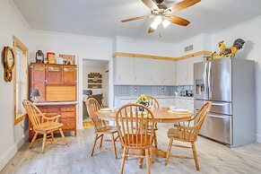 Lovely Rural Hixton Farmhouse w/ Porch & Fire Pit!