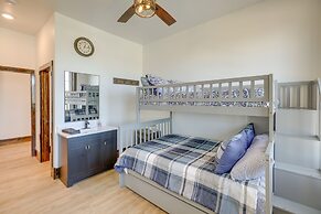 Spacious South Dakota Retreat Near Golfing!