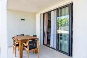 Residence Alamanda