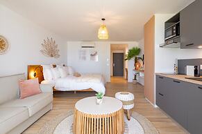 Residence Alamanda