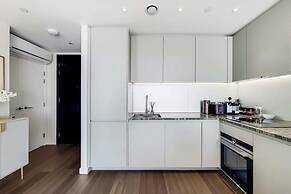 Ravishing 1BD Flat - 2 Minute Walk From the O2!