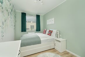 Apartment for 6 in Poznan by Renters