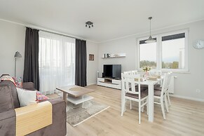 Apartment for 6 in Poznan by Renters