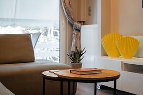Glyfada Aurora Elegant Apartment