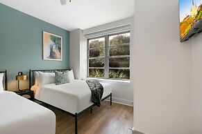 Elegance 4BR Luxury Condo New Orleans