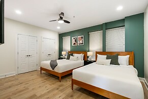Elegance 4BR Luxury Condo New Orleans