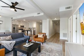 Elegance 4BR Luxury Condo New Orleans