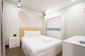 Tracy Ben Thanh Tower