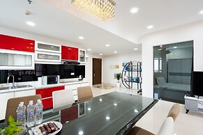 Tracy Ben Thanh Tower