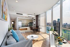 Tracy Ben Thanh Tower