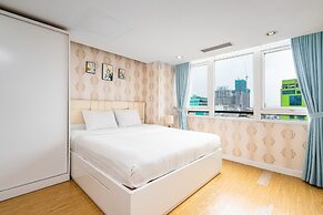 Tracy Ben Thanh Tower