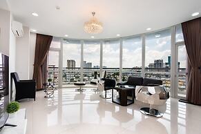 Tracy Ben Thanh Tower