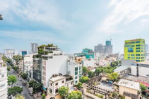 Tracy Ben Thanh Tower
