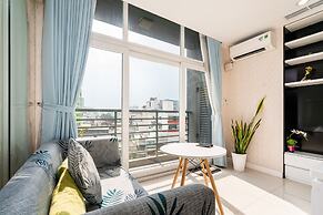 Tracy Ben Thanh Tower