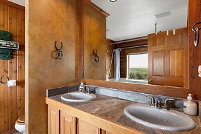 NEW! Elk Refuge Safari Chalet with Teton Views!