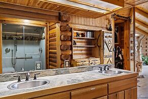 NEW! Elk Refuge Safari Chalet with Teton Views!