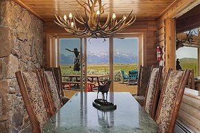 NEW! Elk Refuge Safari Chalet with Teton Views!