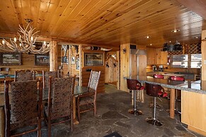 NEW! Elk Refuge Safari Chalet with Teton Views!