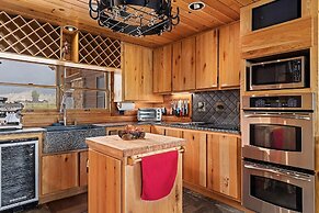 NEW! Elk Refuge Safari Chalet with Teton Views!