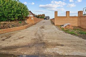 Lovely 2-bed House in Canterbury